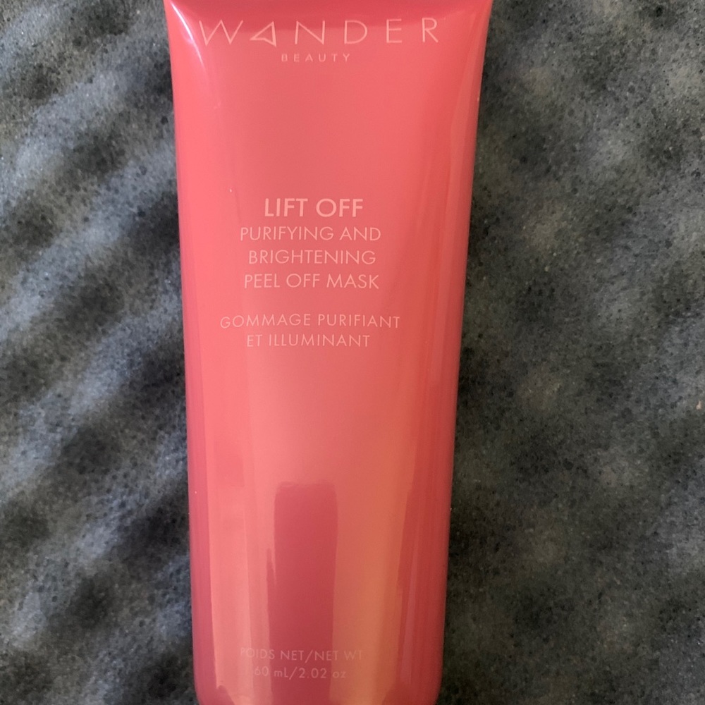 Wander Beauty Mask